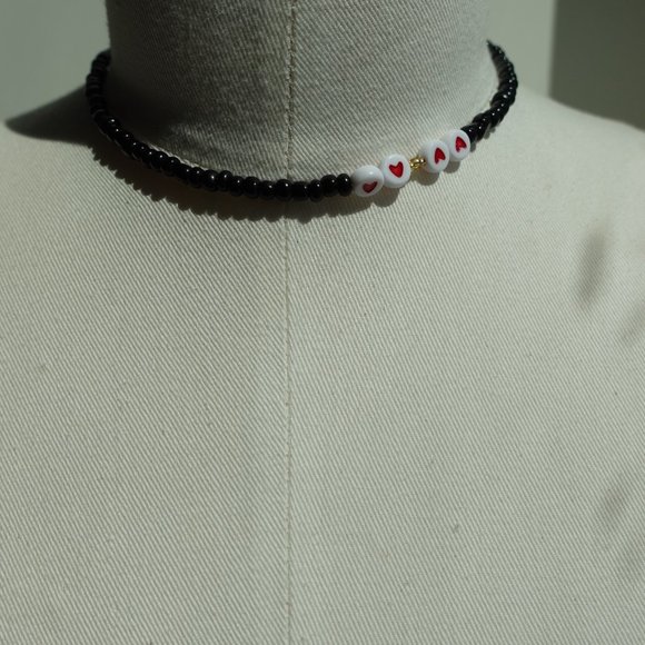 Black glass bead necklace - Picture 3 of 3